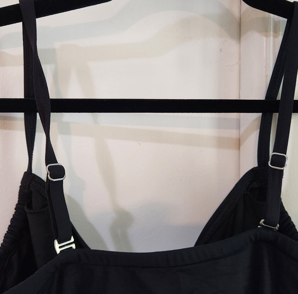 Women's Lands' End Tankini Bathing Suit Set, Size Top M(12), Skirt M(10) - Picture 7 of 16